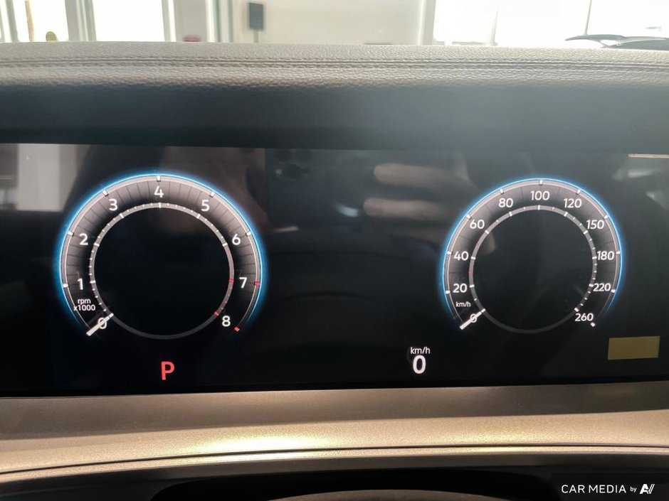 2025 Volkswagen Tiguan Comfortline R-Line Black Edition-14
