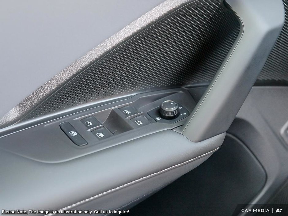 2025 Volkswagen Tiguan Comfortline R-Line Black Edition-15
