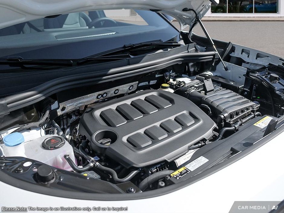 2025 Volkswagen Tiguan Comfortline R-Line Black Edition-5