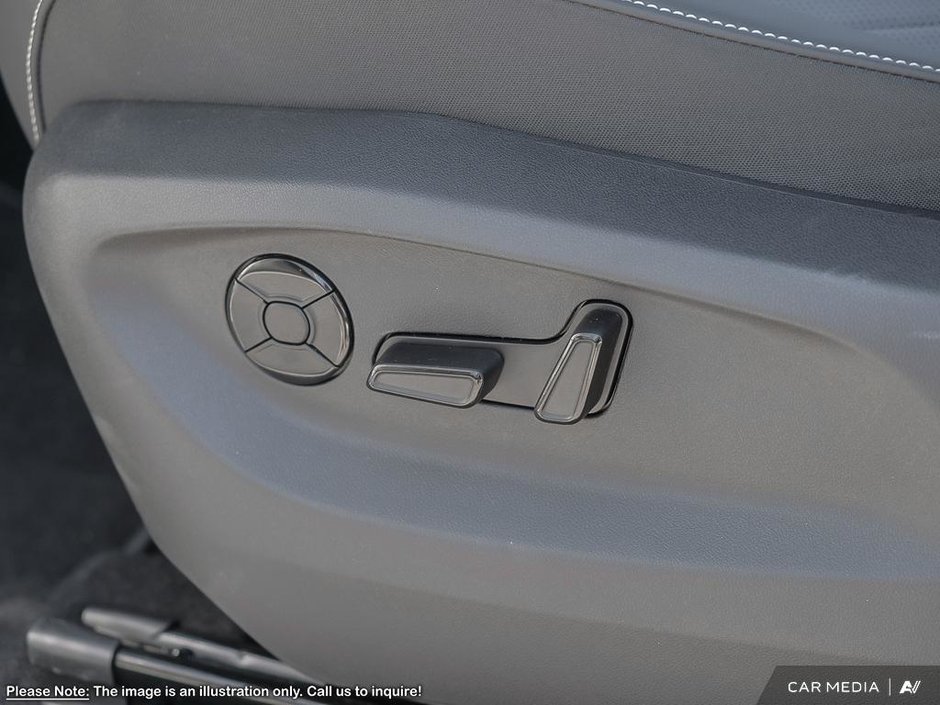 2025 Volkswagen Tiguan Comfortline R-Line Black Edition-25