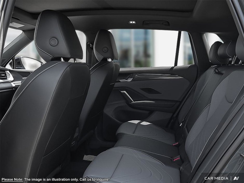 2025 Volkswagen Tiguan Comfortline R-Line Black Edition-16