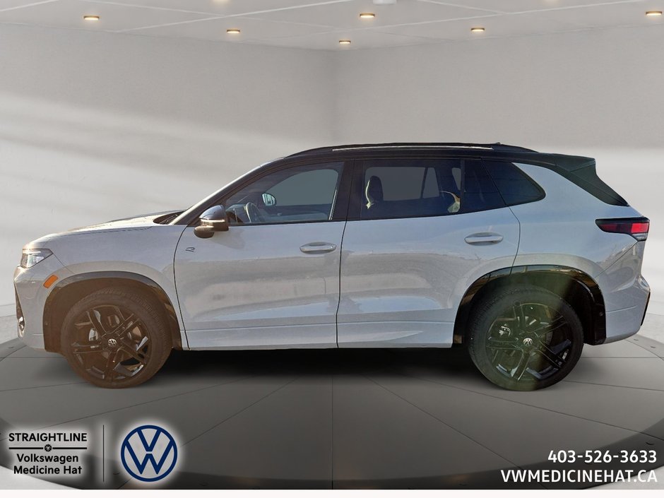 2025 Volkswagen Tiguan Comfortline R-Line Black Edition-9