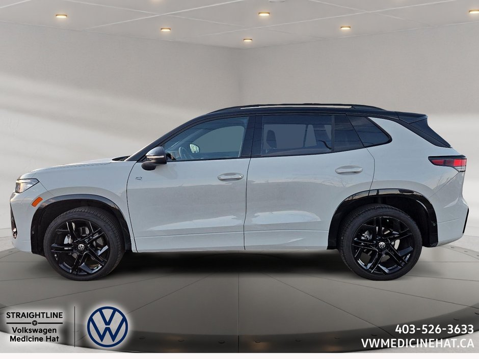2025 Volkswagen Tiguan Comfortline R-Line Black Edition-8