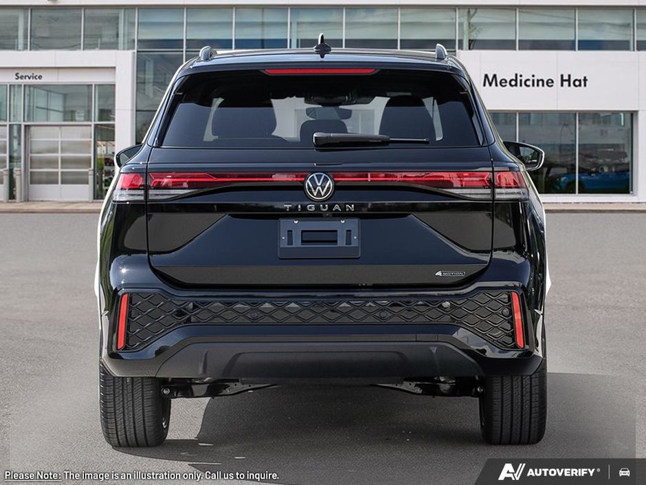 2026 Volkswagen Tiguan Comfortline R-Line Black Edition 4MOTION-4