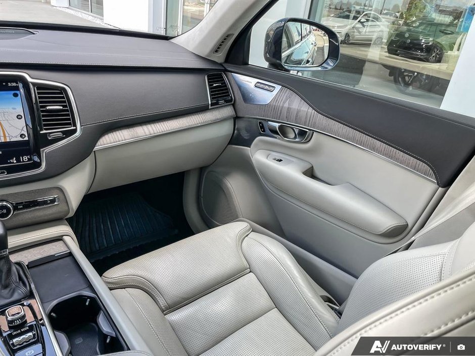 2021 Volvo XC90 Inscription-24