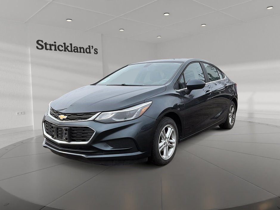 2017  Cruze LT - 6AT in Stratford, Ontario