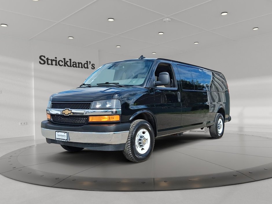2024 Chevrolet Express Passenger RWD 3500 135 LT in Stratford, Ontario