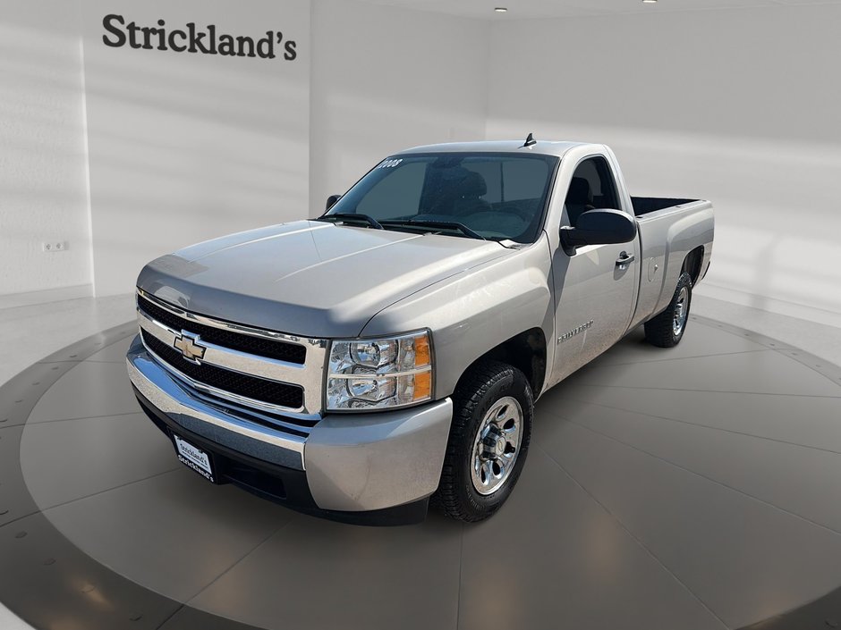 2008 Chevrolet Silverado 1500 LT Reg Cab in Stratford, Ontario