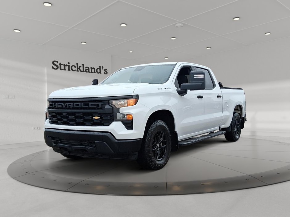 2023 Chevrolet Silverado 1500 Crew Cab 4x4 WT / Standard Box in Stratford, Ontario