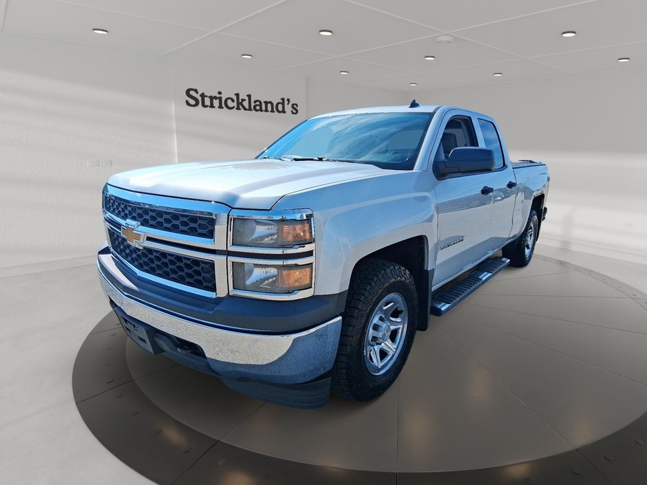2014 Chevrolet Silverado 1500 LTZ Double Cab Std Box 4WD in Stratford, Ontario