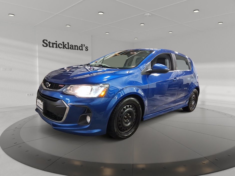 2018 Chevrolet Sonic 5-door Premier - 6AT in Stratford, Ontario
