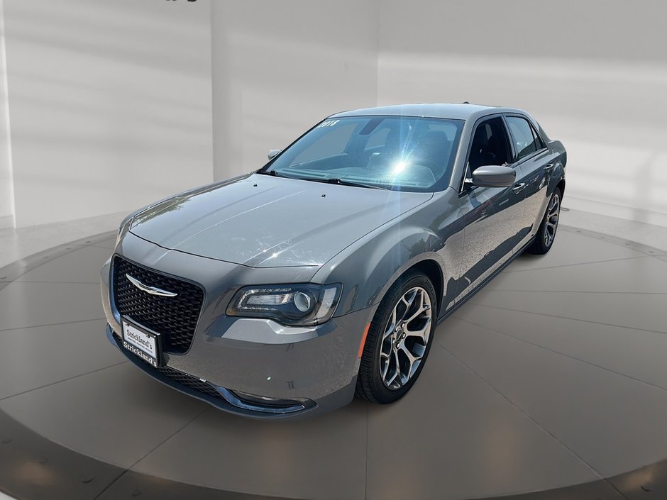 2018 Chrysler 300 S in Stratford, Ontario
