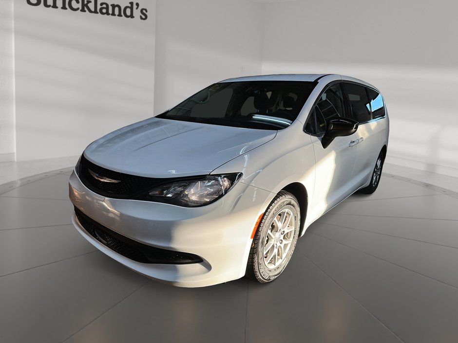 2024 Chrysler Grand Caravan SXT 2WD in Stratford, Ontario