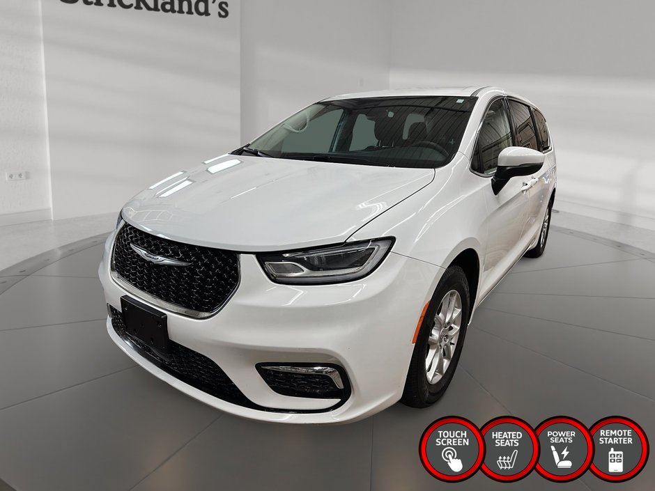 2023 Chrysler Pacifica Touring L FWD in Stratford, Ontario