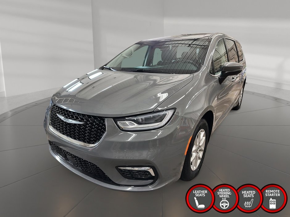 2023 Chrysler Pacifica Touring L FWD in Stratford, Ontario