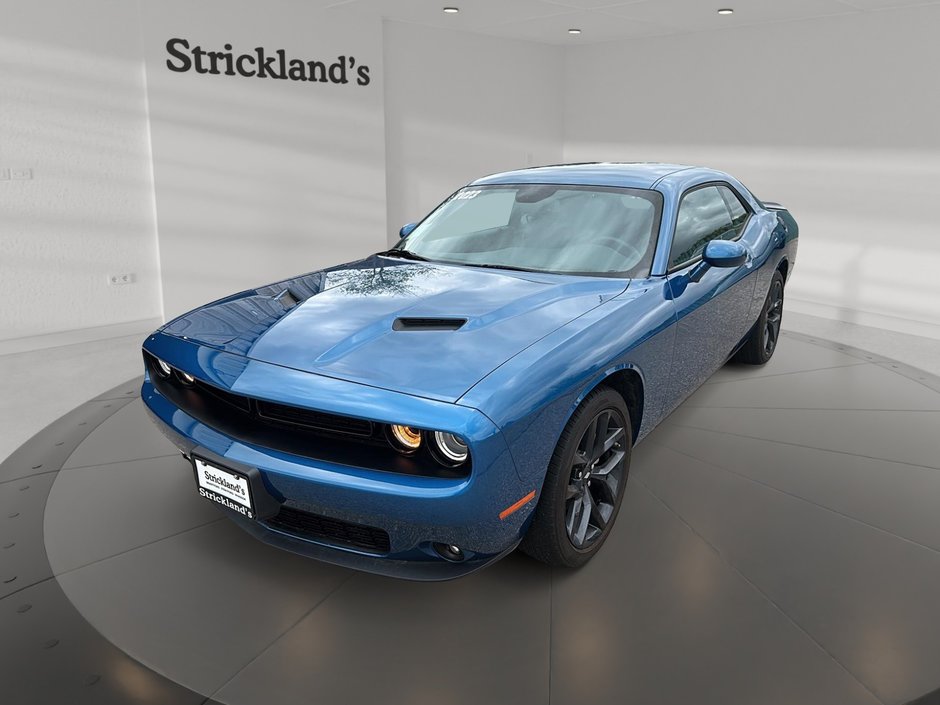 2023 Dodge Challenger SXT RWD in Stratford, Ontario