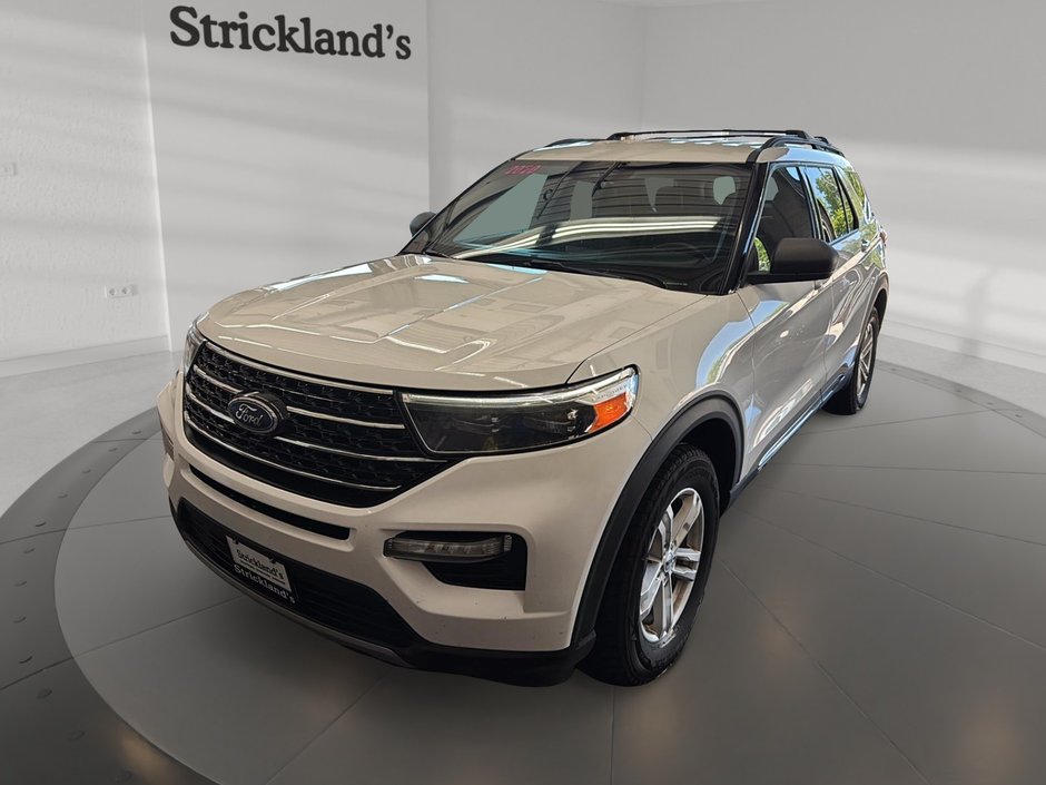 2020 Ford Explorer XLT in Stratford, Ontario