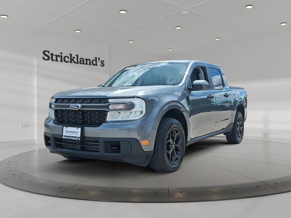 2022 Ford Maverick XLT Crew Cab AWD 2.0L Ecoboost in Stratford, Ontario