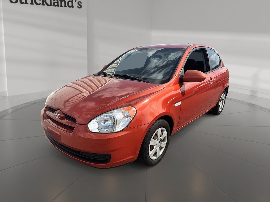 2007 Hyundai Accent 3Dr  GS 5sp in Stratford, Ontario