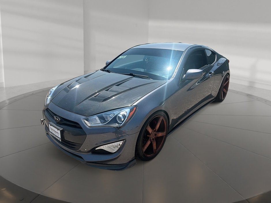 2015 Hyundai Genesis Coupe 3.8L R-Spec in Stratford, Ontario