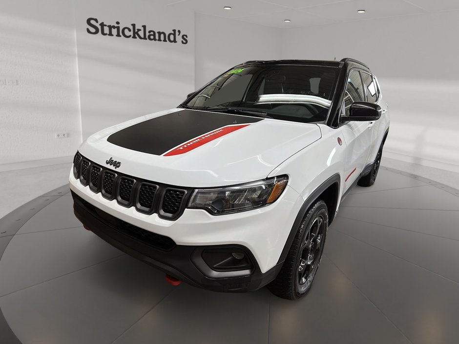 2024 Jeep Compass Trailhawk 4x4 in Stratford, Ontario
