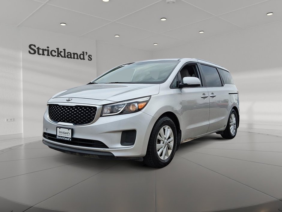 2016 Kia Sedona LX in Stratford, Ontario