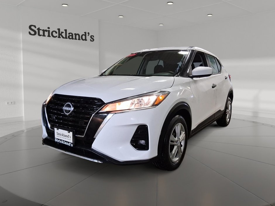 2025 Nissan Kicks Play S FWD in Stratford, Ontario