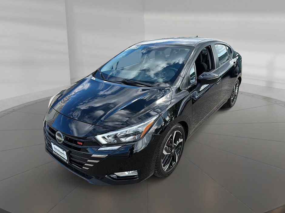 2023 Nissan Versa 1.6 SR CVT in Stratford, Ontario