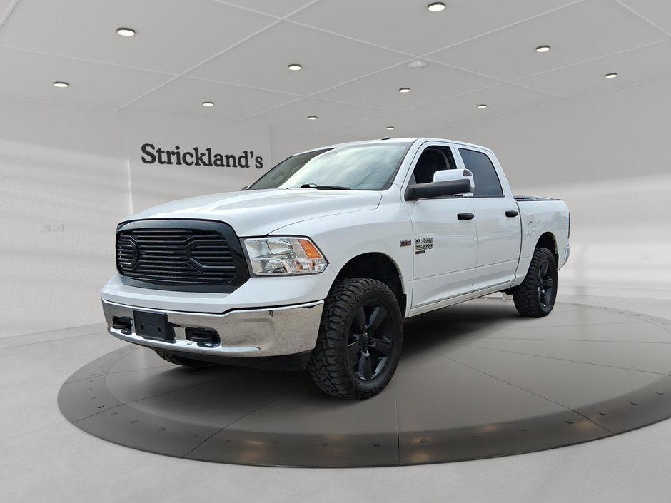 2022 Ram RAM 1500 Classic Crew Cab 4x4 (DS) SLT (140.5 WB 5'7 Box) SWB in Stratford, Ontario