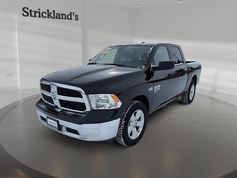 2023 Ram RAM 1500 Classic Crew Cab 4x4 (DS) SLT (140.5 WB 5'7 Box) SWB in Stratford, Ontario
