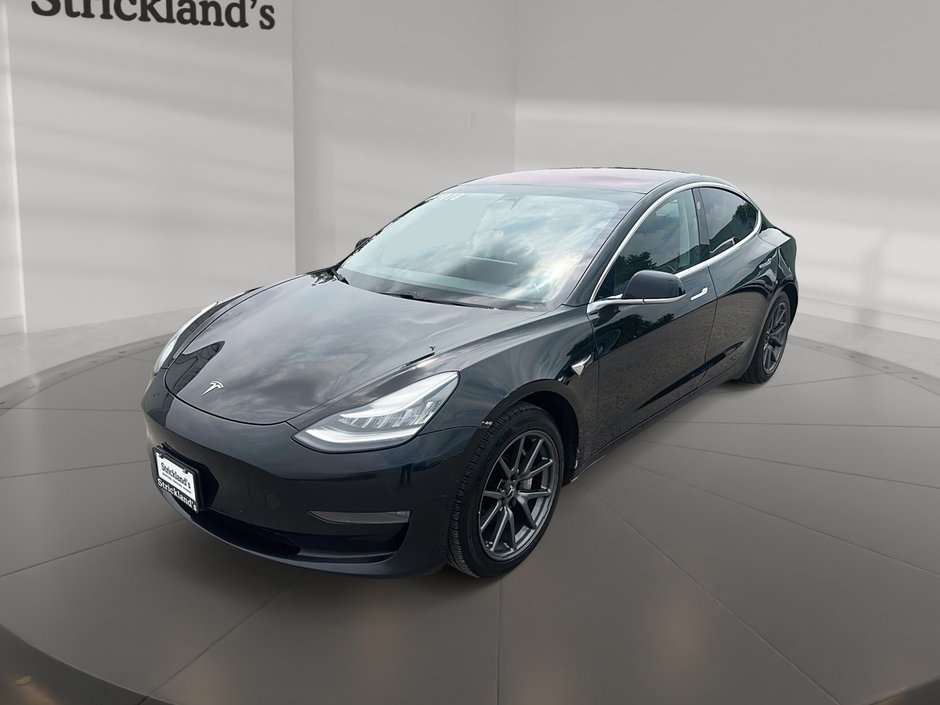 2018 Tesla MODEL 3 in Stratford, Ontario