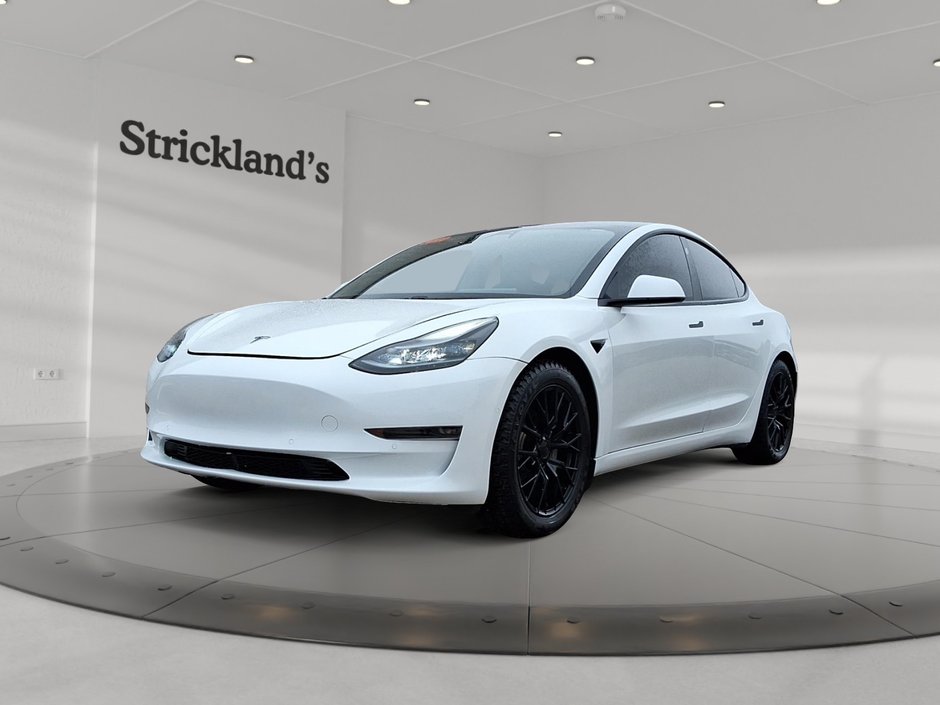 2021 Tesla Model 3 Standard Range Plus in Stratford, Ontario