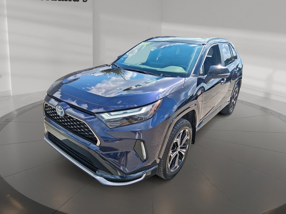 2024 Toyota RAV4 PLUG-IN HYBRID XSE AWD in Stratford, Ontario