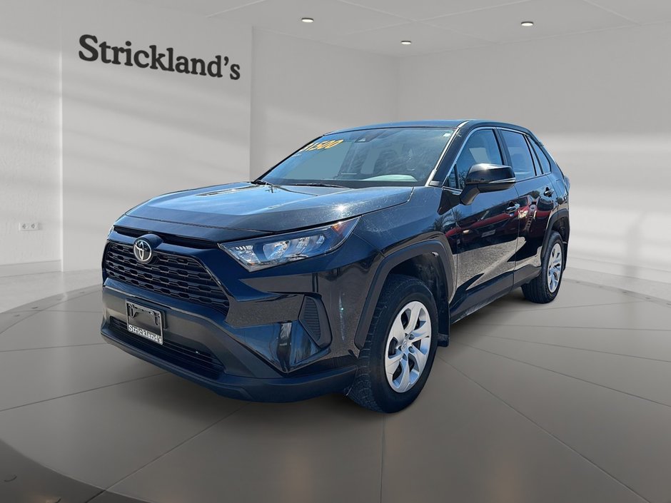 2022 Toyota RAV4 LE AWD in Stratford, Ontario