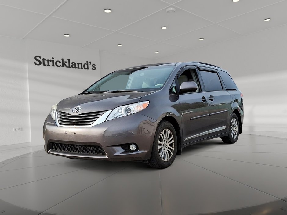 2011 Toyota Sienna XLE 7-pass V6 6A in Stratford, Ontario