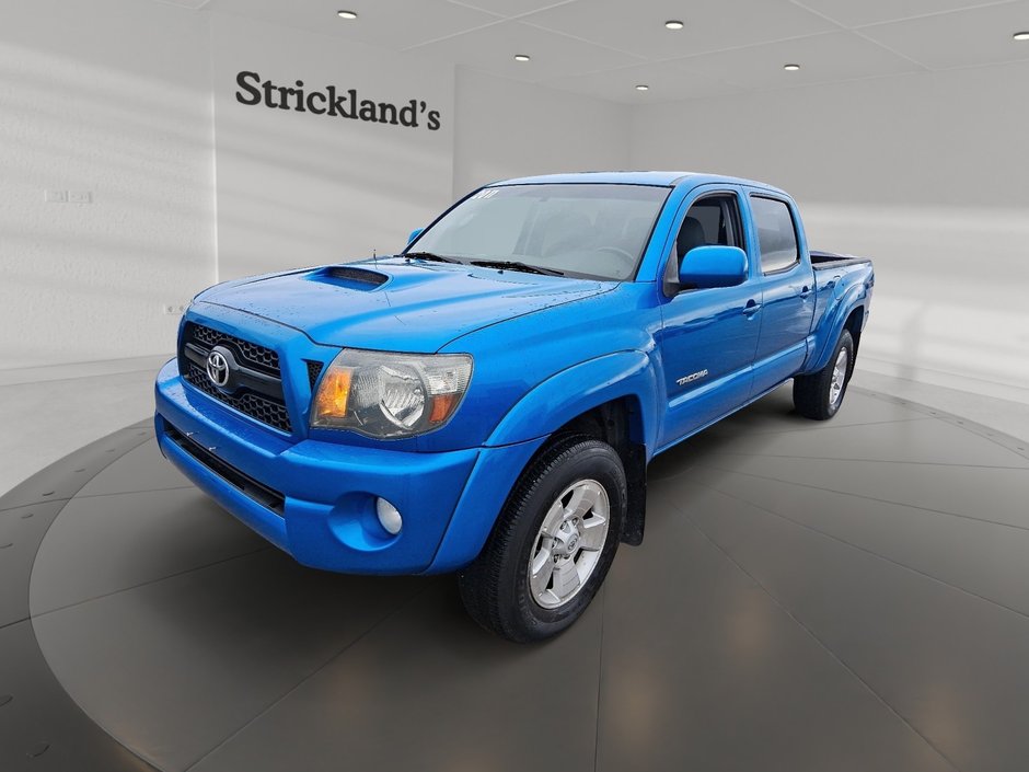 2011 Toyota Tacoma 4x4 Dbl Cab V6 5A in Stratford, Ontario