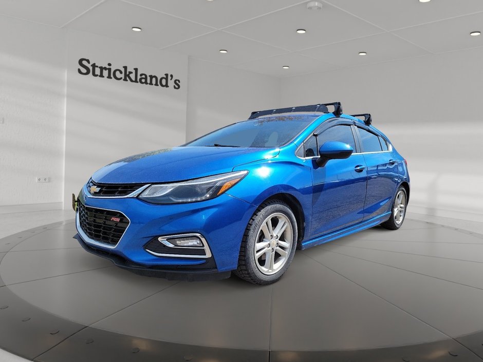 2017 Chevrolet Cruze Hatchback LT - 6AT in Brantford, Ontario - w940px