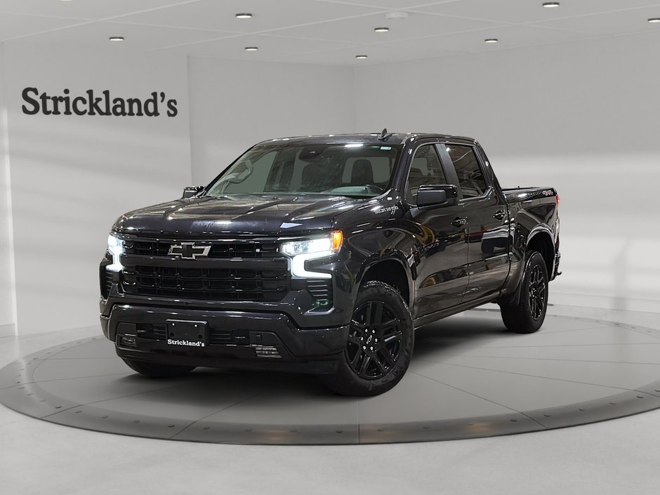 2024 Chevrolet Silverado 1500 Crew Cab Standard Box 4-Wheel Drive RST in Brantford, Ontario - w940px