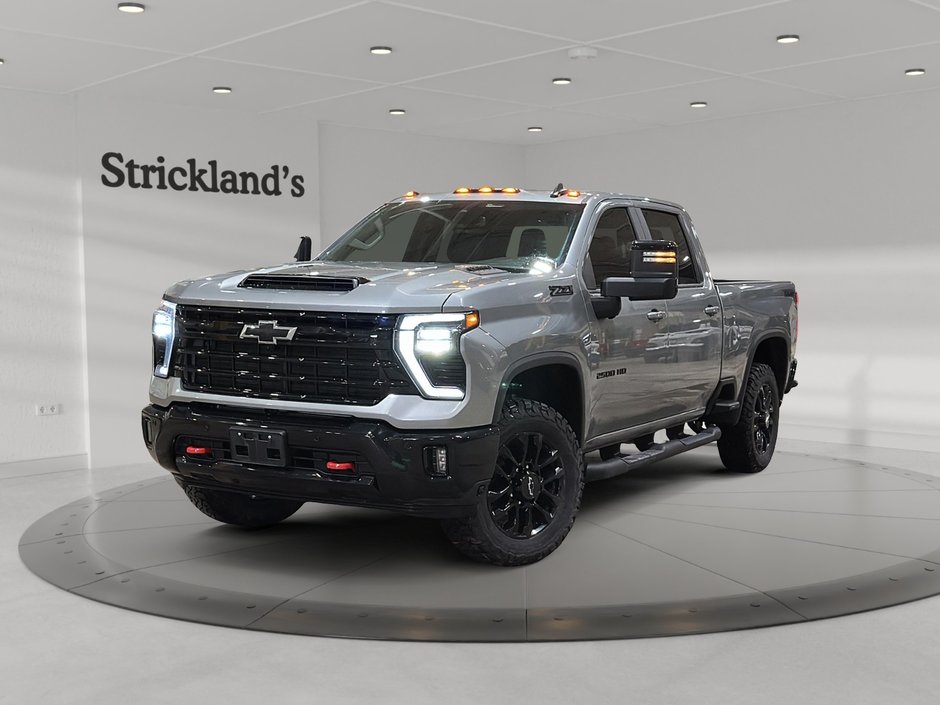 2025 Chevrolet Silverado 2500HD 4WD Crew Cab Standard Box LT in Brantford, Ontario - w940px