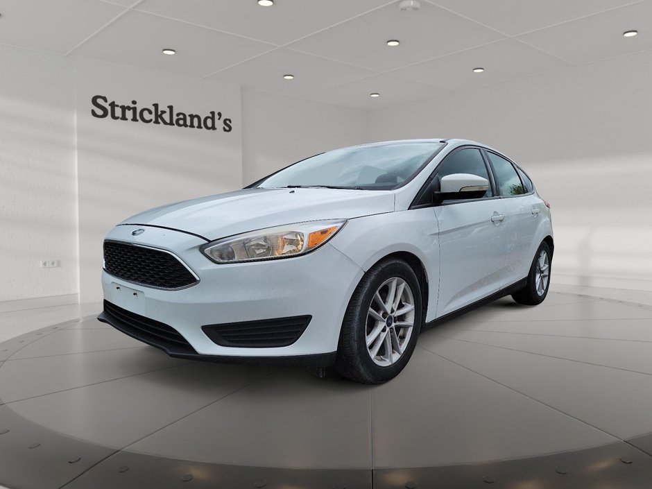 2017 Ford Focus Hatchback SE in Brantford, Ontario - w940px
