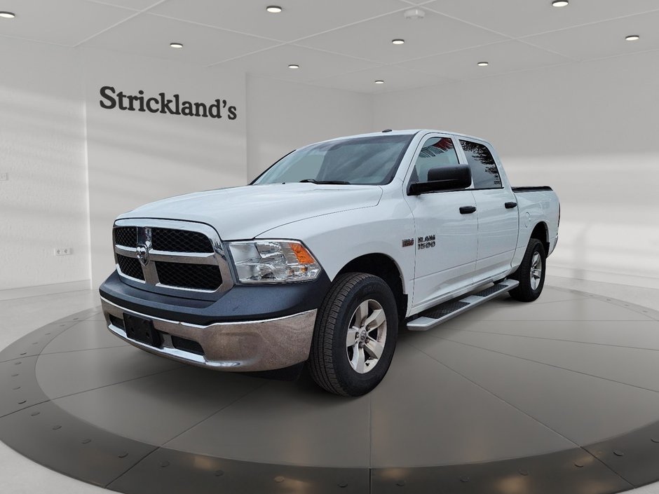 2017 Ram RAM 1500 Crew Cab 4x4 ST (140.5 WB - 5.7 Box) in Brantford, Ontario - w940px