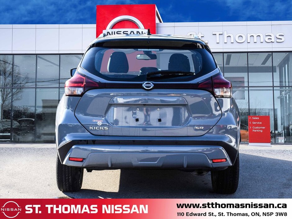 2021 Nissan KICKS SR FWD-2