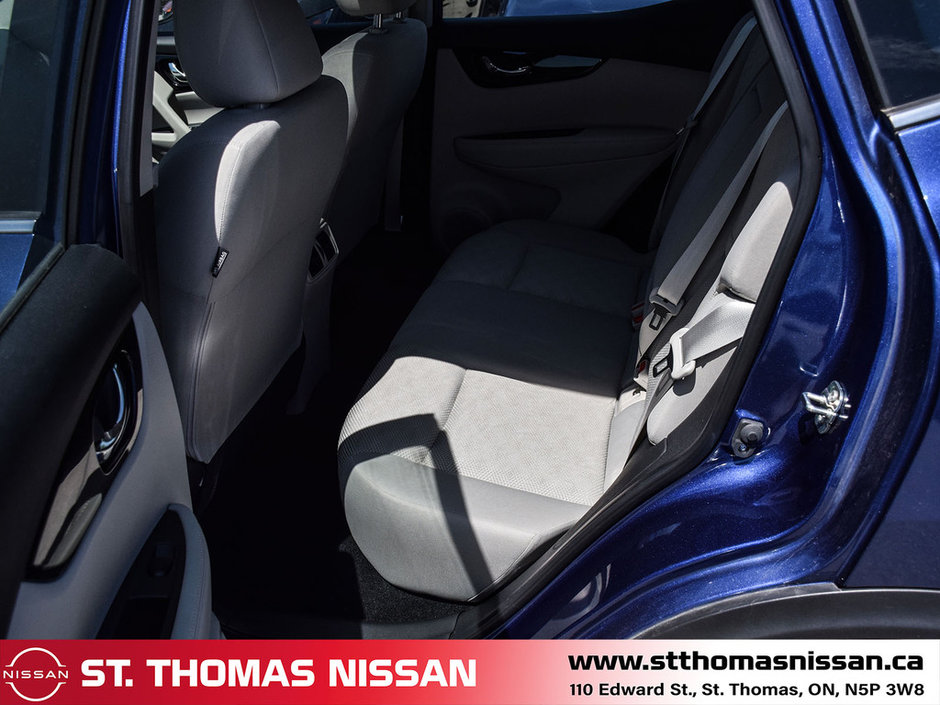 2022 Nissan Qashqai SV FWD-9