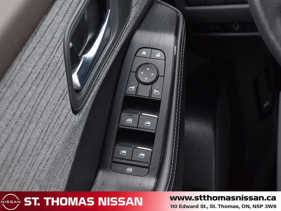 2023 Nissan Rogue SV MOONROOF AWD-13