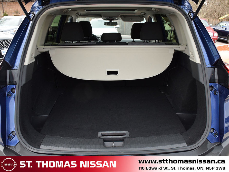 2023 Nissan Rogue SV MOONROOF AWD-9