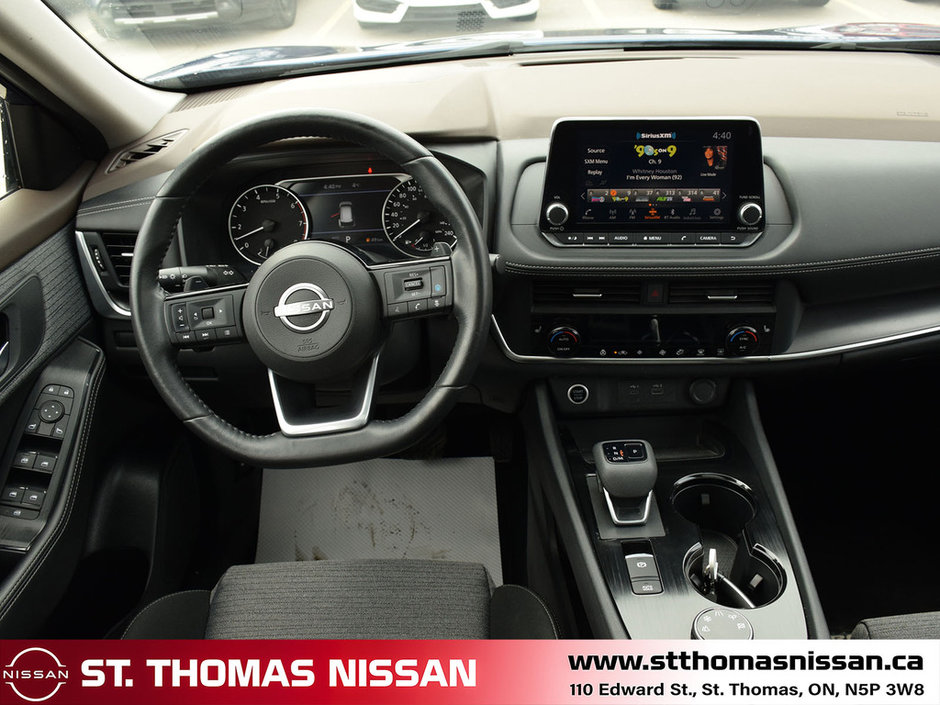 2023 Nissan Rogue SV MOONROOF AWD-11