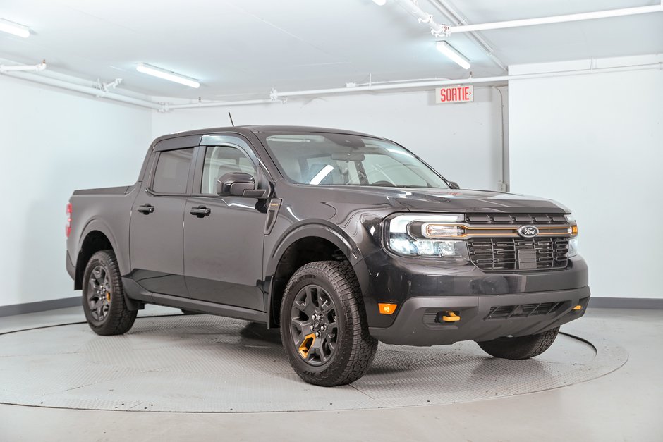 2024 Ford Maverick LARIAT Advanced in Brossard, Quebec