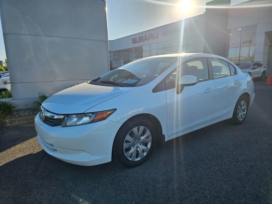 Honda Civic Sdn LX 2012 à Brossard, Québec
