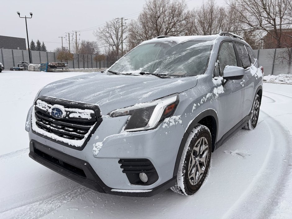 2023 Subaru Forester Touring // CAMÉRA DE RECUL, BANC CHAUFFANT, TOIT P in Brossard, Quebec