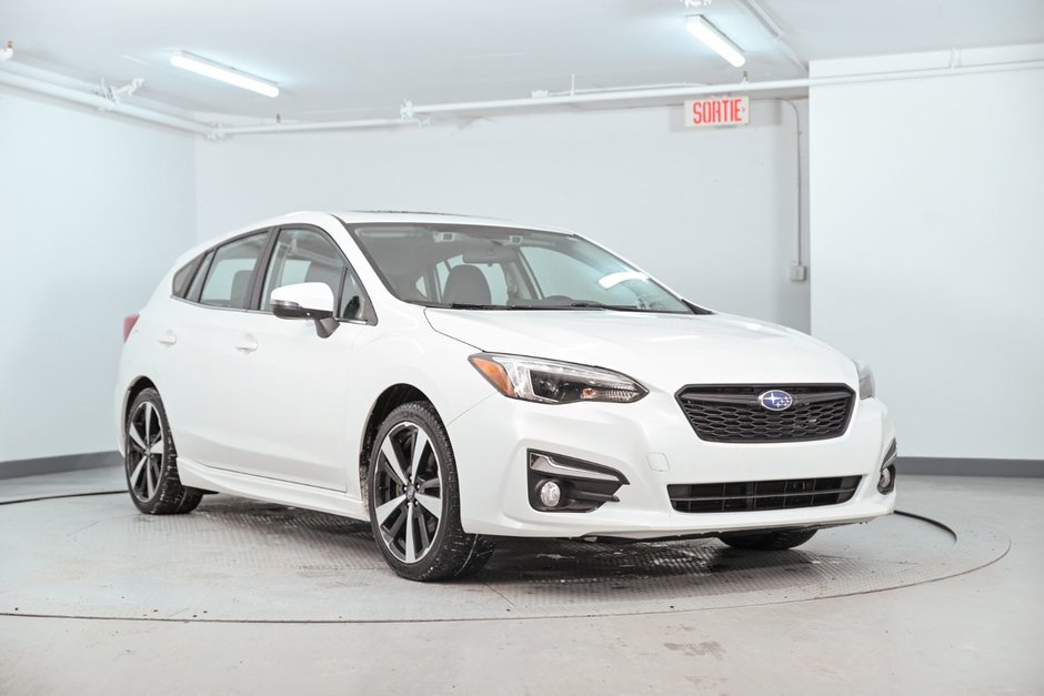 Subaru Impreza Sport-tech // TOIT OUVRANT, BANCS CHAUFF, CARPLAY, 2019 à Brossard, Québec